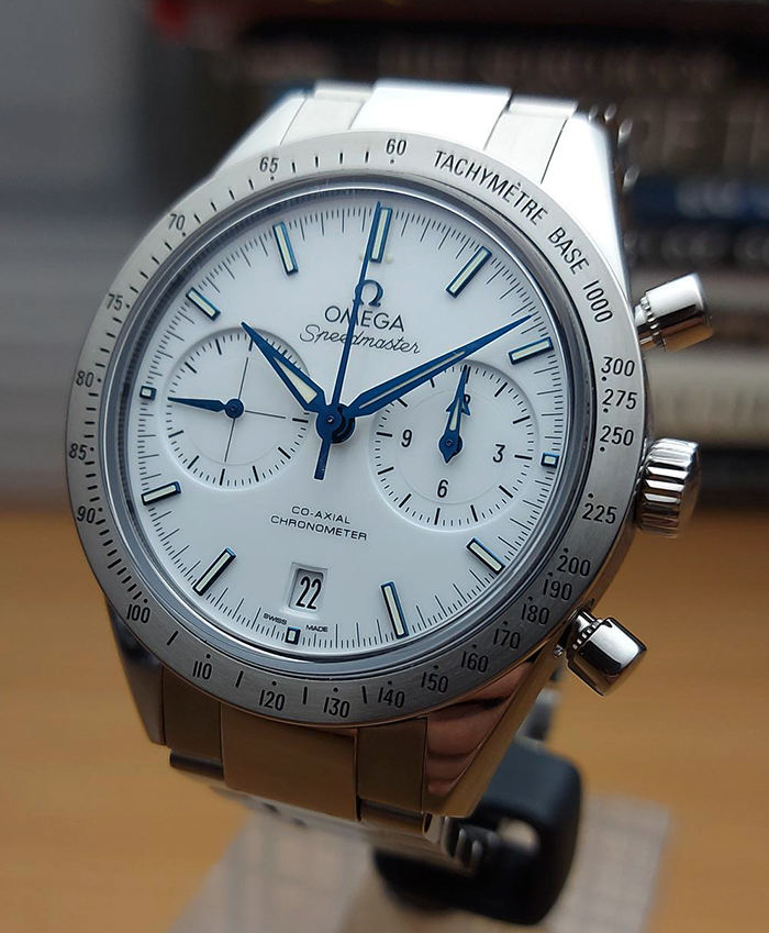 Omega speedmaster best sale 57 titanium